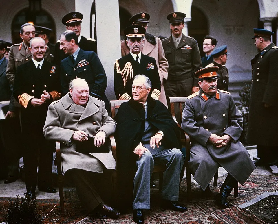 1945年雅尔塔会议三巨头合影